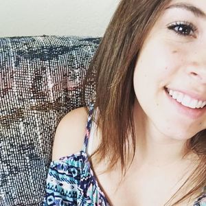 Meet your Posher, Sydnee